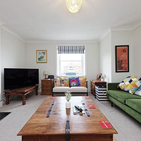 Viking Bay View 3 Bed Apartment برودستيرز المظهر الخارجي الصورة